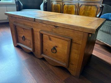 Salontafel/Kist beschikbaar voor biedingen