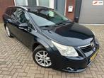 Toyota Avensis Wagon 2.0 VVTi Business / Camera / Navi / Cru, Auto's, Euro 5, 4 cilinders, Met garantie (alle), 152 pk