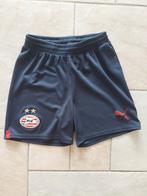 PSV (22/23) Puma voetbalshort maat 164 / 13-14 jr - z.g.a.n., Maat XS of kleiner, Ophalen of Verzenden, Zo goed als nieuw, Shirt