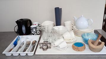 Servies compleet bestek set en overige  beschikbaar voor biedingen