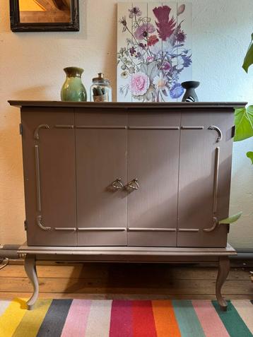 Brocant kastje - meubel - dressoir beschikbaar voor biedingen