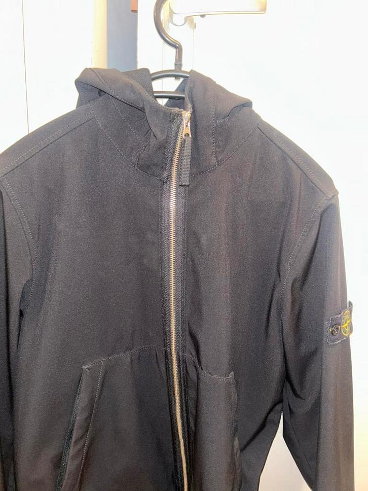 Stone Island jas, Kleding | Heren, Jassen | Zomer, Zo goed als nieuw, Maat 46 (S) of kleiner, Zwart, Verzenden