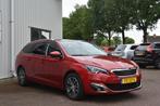 Peugeot 308 SW 1.2 130PK Allure. Unieke km stand! (bj 2017), Auto's, Voorwielaandrijving, Gebruikt, Euro 6, 1199 cc