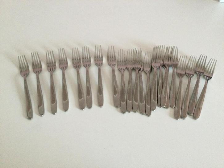 Partij dessertvorken 23 stuks, Huis en Inrichting, Keuken | Bestek, Gebruikt, Rvs of Chroom, Ophalen of Verzenden