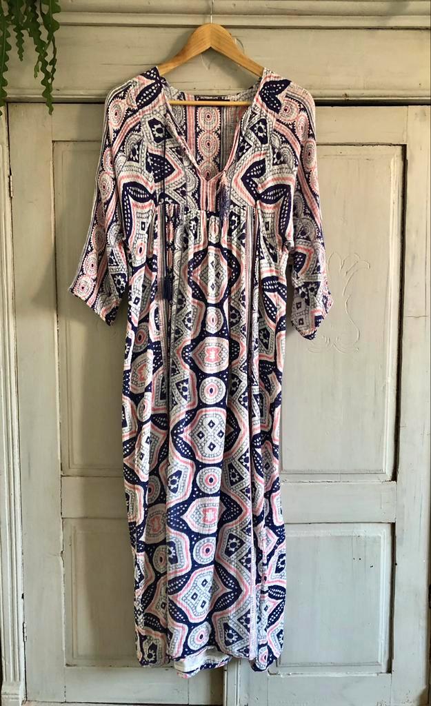 Prachtige Antik Batik lange - maxi JURK S / 38, Kleding | Dames, Jurken, Gedragen, Maat 36 (S), Wit, Onder de knie, Ophalen