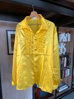 Gele blouse met roesjes - Carnavalskleding Disco Look, Carnaval, Ophalen of Verzenden, Kleding, Maat 56/58 (XL)