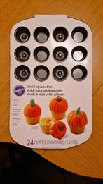 Mini Pompoen Cupcake Bakvorm - Wilton 24, Ophalen of Verzenden