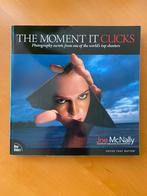 Fotografie boek: The moment it clicks, Overige typen, Ophalen of Verzenden, Joe McNally, Zo goed als nieuw