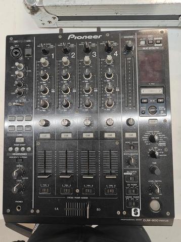 Pioneer DJM 900 Nexus 1 Mixer + Flightcase beschikbaar voor biedingen