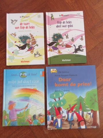 4 x boeken Avi M3 beschikbaar voor biedingen