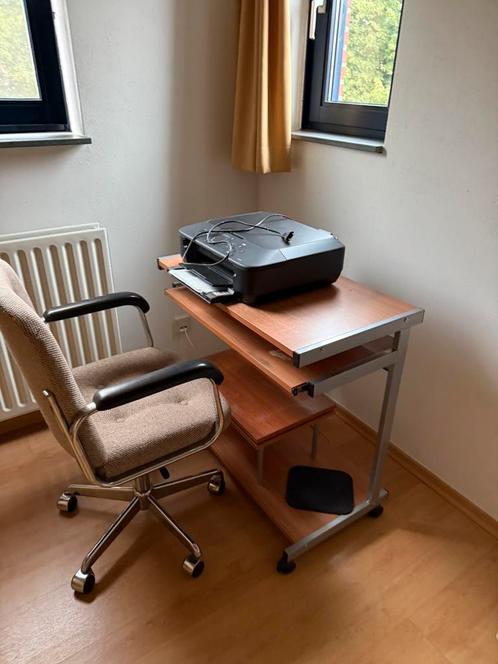 Bureau kast tafel diepvries, Huis en Inrichting, Complete inboedels, Ophalen