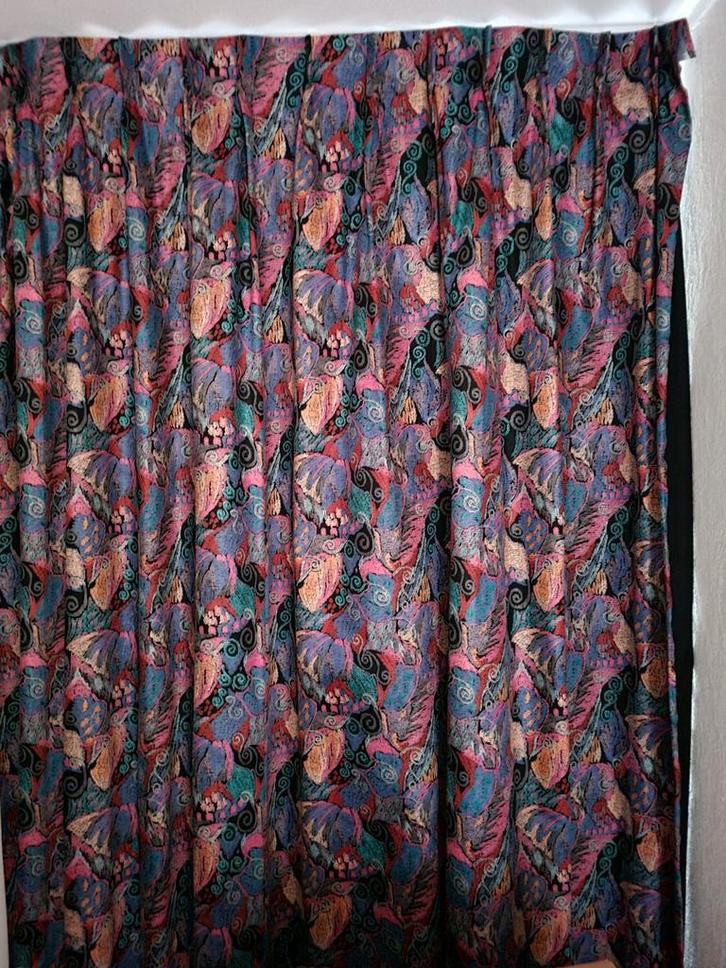 Overgordijn, zonsverduisterend. H.1.86 mtr. Nieuwstaat!, Huis en Inrichting, Stoffering | Gordijnen en Lamellen, Zo goed als nieuw