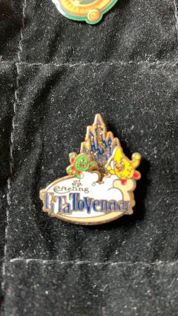 Efteling pin tita tovenaar beschikbaar voor biedingen