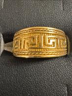 18 karaat prachtige ring massief, Ophalen of Verzenden, Zo goed als nieuw, Goud, Dame