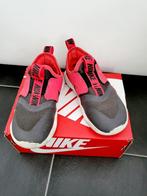 Nike flex runner 2 rood zwart, Ophalen, Schoenen, Zo goed als nieuw, Nike