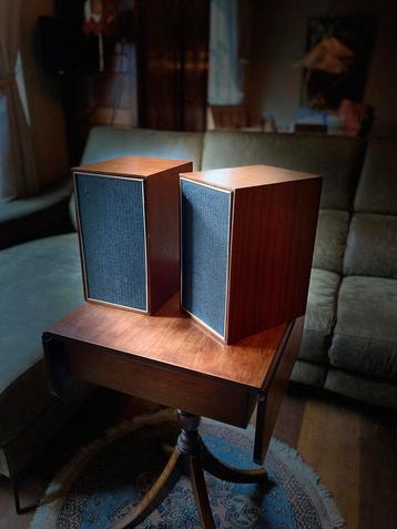 Vintage philips boekenplank speakers beschikbaar voor biedingen