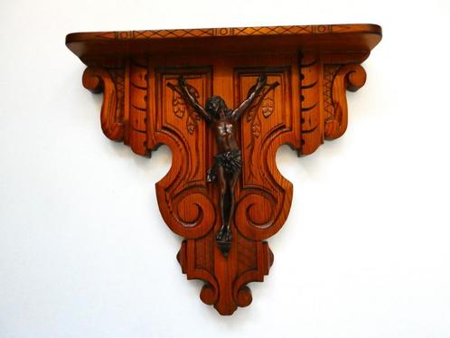 Console met bronzen corpus Jezus floraal ingekerfd gesneden, Antiek en Kunst, Antiek | Religie, Ophalen of Verzenden