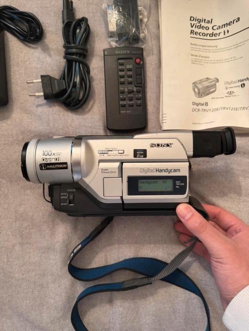 Sony Digital Handcam DCR-TRV120E PAL Digital 8 Camcorder, Audio, Tv en Foto, Videocamera's Analoog, (Video)band, Hi 8, Ophalen of Verzenden