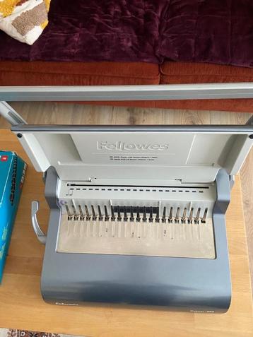 inbind machine Fellowes quasar 500 beschikbaar voor biedingen