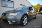 Seat Leon ST 1.6 TDI Style Ecomotive XENON/LED/PDC/NAVIGATIE, Voorwielaandrijving, Euro 5, Gebruikt, 4 cilinders