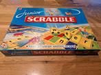 Scrabble junior, Hobby en Vrije tijd, Gezelschapsspellen | Bordspellen, Ophalen of Verzenden, Gebruikt