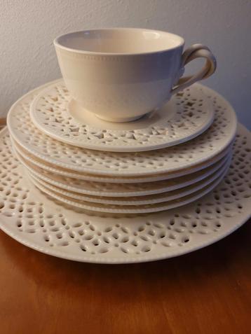 Leedsware creamware kopje bordjes ajour servies beschikbaar voor biedingen