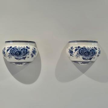 Setje Delfts blauwe wand hangpotten beschikbaar voor biedingen