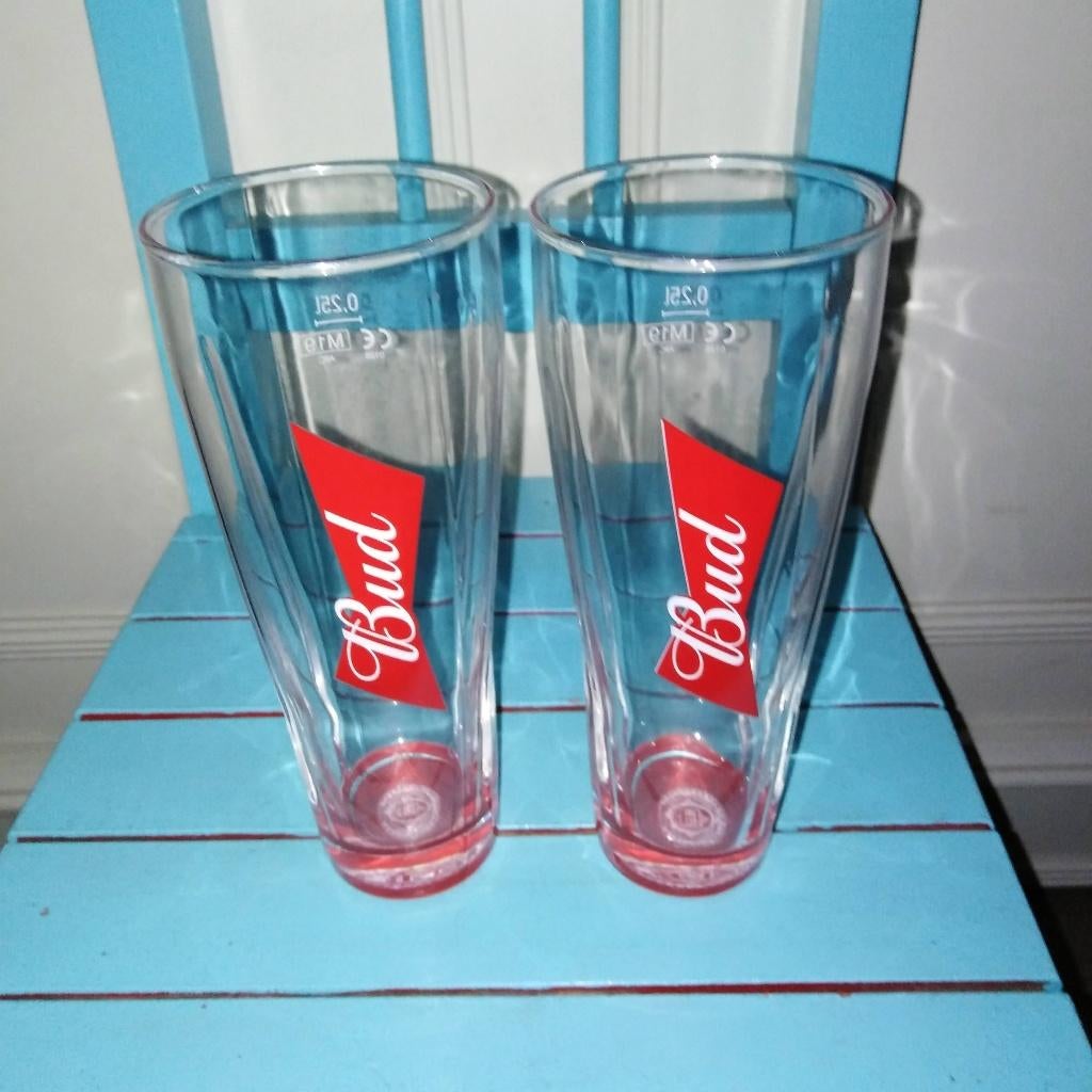 Bierglazen Bud /budweiser 0,25 l set van 2, Verzamelen, Biermerken, Ophalen, Gebruikt, Glas of Glazen, Overige merken