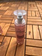 Bath and body works body mist A thousand wishes, Sieraden, Tassen en Uiterlijk, Uiterlijk | Parfum, Ophalen of Verzenden, Zo goed als nieuw