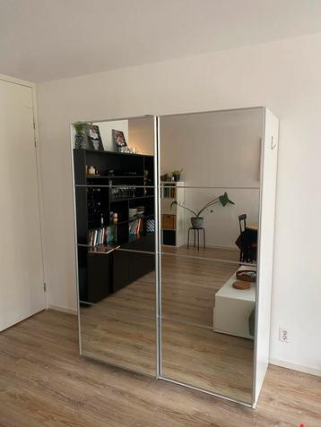 Pax Kledingkast met Spiegeldeuren