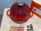 Nieuwe Le Creuset Broodpan 24 cm Kersenrood met doos, Gietijzer, Nieuw, Ophalen of Verzenden, Le Creuset