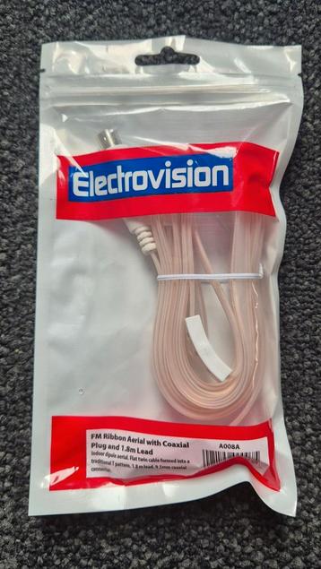Nieuwe FM Antenne Kabel - 1.8m beschikbaar voor biedingen
