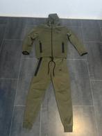 Nike tech pak, Kleding | Dames, Ophalen of Verzenden, Zo goed als nieuw, Maat 38/40 (M)