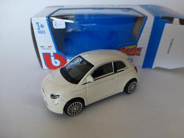 Bburago Fiat 500 E. beschikbaar voor biedingen