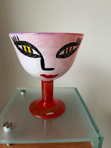 Open Minds van Ulrica Hydman Vallien, Kosta Boda. beschikbaar voor biedingen