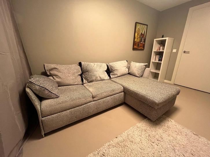 L sofa (with sofabed), Huis en Inrichting, Banken | Sofa's en Chaises Longues, Zo goed als nieuw, Driepersoons, 200 tot 250 cm