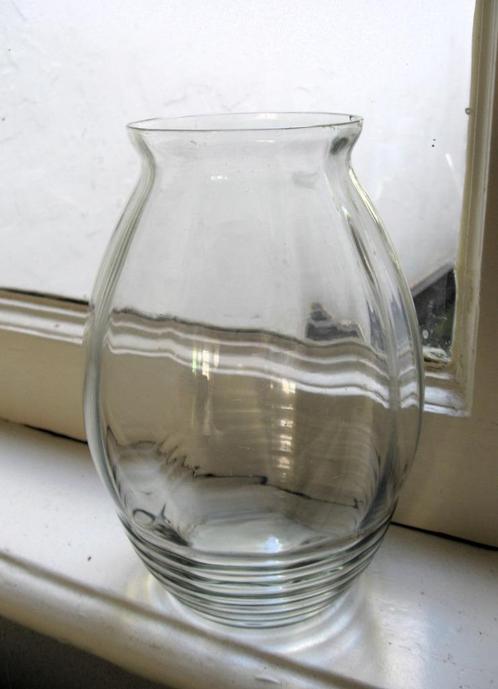Mooie heldere ribbelvaas Leerdam H serie, Antiek en Kunst, Antiek | Glas en Kristal, Ophalen of Verzenden