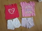 2x korte broek + 2x shirt - maat 68, Kinderen en Baby's, Babykleding | Maat 68, Meisje, Ophalen of Verzenden, Zo goed als nieuw