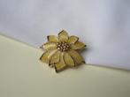 Broche kettinghanger Avon emaille bloem/KERSTSTER, Verzenden, Zo goed als nieuw