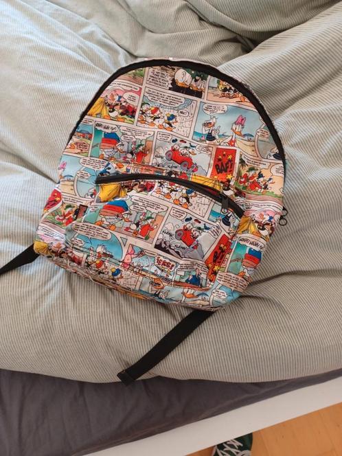 Donald duck rugtas met pockets, Sieraden, Tassen en Uiterlijk, Tassen | Rugtassen, Zo goed als nieuw, 25 tot 40 cm, Ophalen of Verzenden