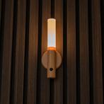 Oplaadbare wandlamp move! Afneembare nachtlamp, Kunststof, Akodeco, Ophalen of Verzenden, Zo goed als nieuw