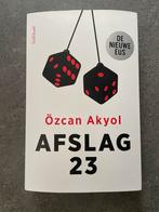 Afslag 23 - Özcan Akyol, Boeken, Ophalen of Verzenden, Zo goed als nieuw, Nederland