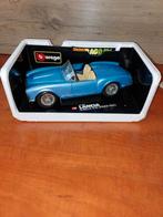 LANCIA  AURELIA  B24. SPIDER.  1955, Hobby en Vrije tijd, Modelauto's | 1:18, Ophalen of Verzenden, Zo goed als nieuw, Bburago