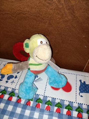 Happy Horse aap knuffel met handvat 16 cm groot  beschikbaar voor biedingen