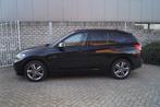 BMW X1 SDrive18i High Executive M Sport Autom L € 28.450,0, Auto's, BMW, 136 pk, 74 €/maand, Leder en Stof, Zwart
