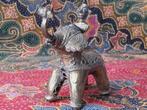 Olifant met berijder mooi antiek beeldje uit India van brons, Ophalen of Verzenden