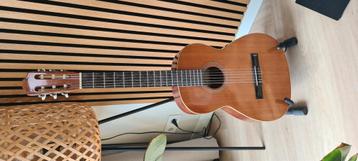 juan salvador modelo 2 gitaar beschikbaar voor biedingen