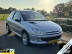 Nette Peugeot 206 1.6-16V Quiksilver Airco apk nieuw Nap, Voorwielaandrijving, Gebruikt, Bedrijf, Handgeschakeld