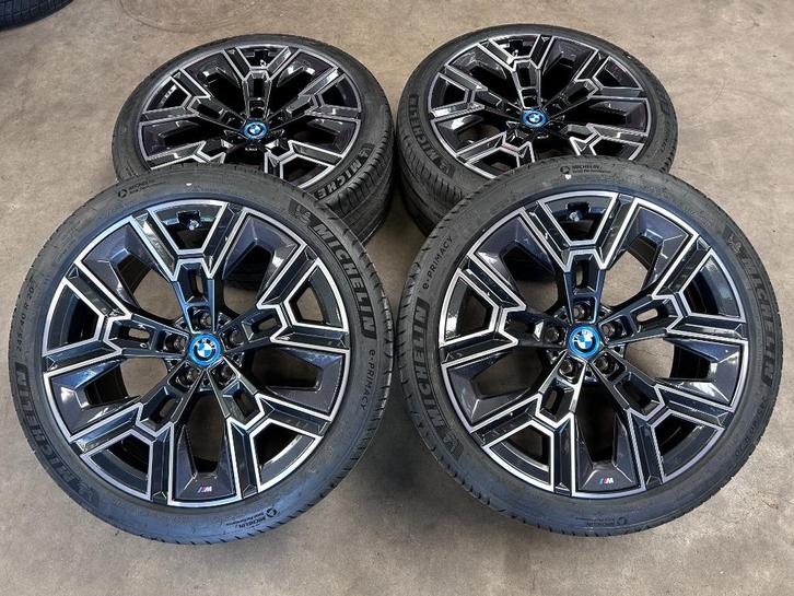 20 inch originele velgen + zomerbanden BMW 5 serie G60 G61, Auto-onderdelen, Banden en Velgen, Banden en Velgen, Zomerbanden, 20 inch