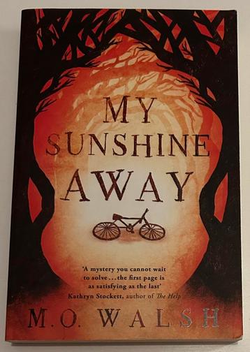 M.O. Walsh My Sunshine Away - English Thriller beschikbaar voor biedingen